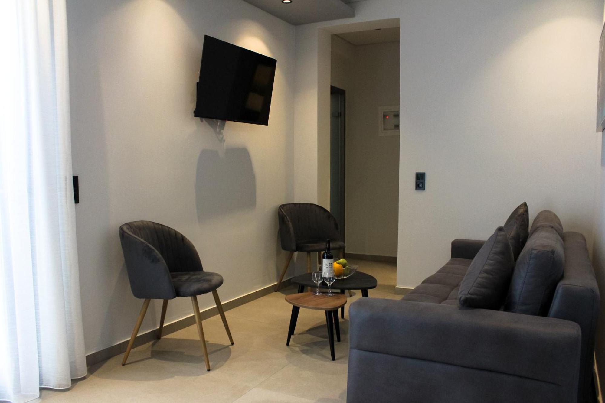 Joy Apartments 리메나리아 객실 사진
