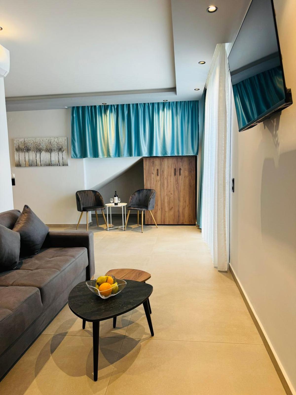 Joy Apartments 리메나리아 객실 사진